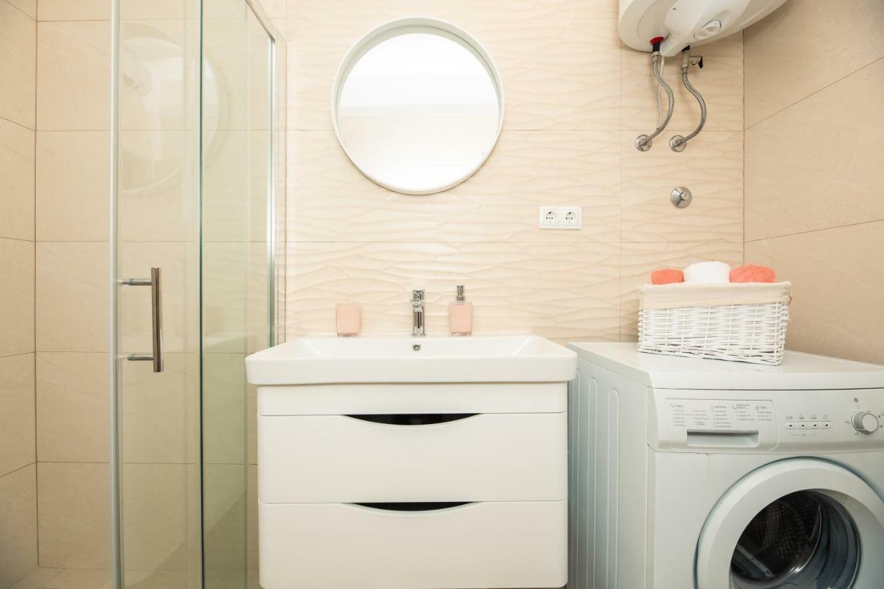 Luxury Apartment Angel Split Bagian luar foto
